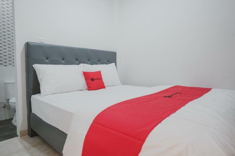 Reddoorz Near Taman Palem Ξενοδοχείο Τζακάρτα Εξωτερικό φωτογραφία