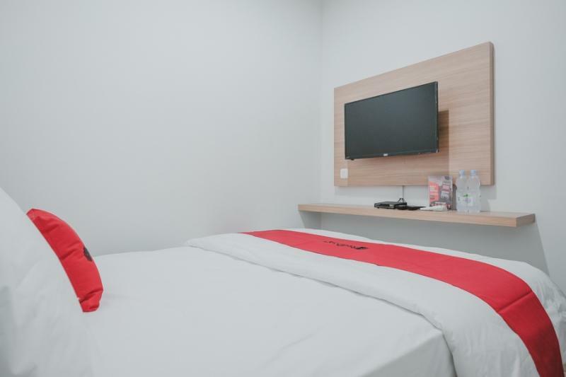 Reddoorz Near Taman Palem Ξενοδοχείο Τζακάρτα Εξωτερικό φωτογραφία